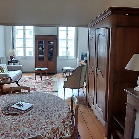 Grand Appartement 2 Chambres - Hyper Centre Bordeaux Apartamento *