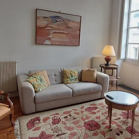 Grand Appartement 2 Chambres - Hyper Centre Bordeaux *